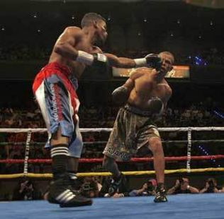 Nine Cuban Boxers Reach Quarter Finals
